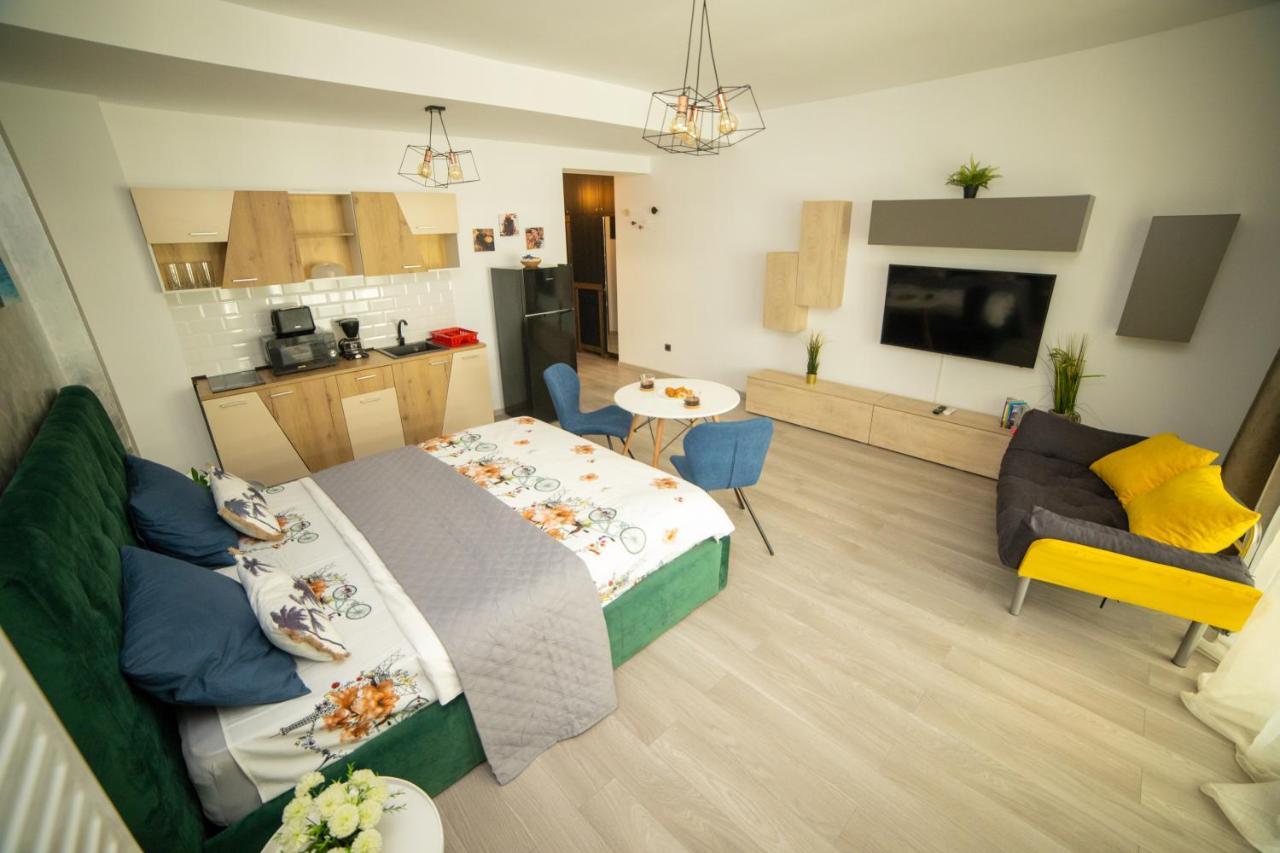 Studio 60 By The Beach Mamaia, Free Parking Casa Del Mar Exterior photo