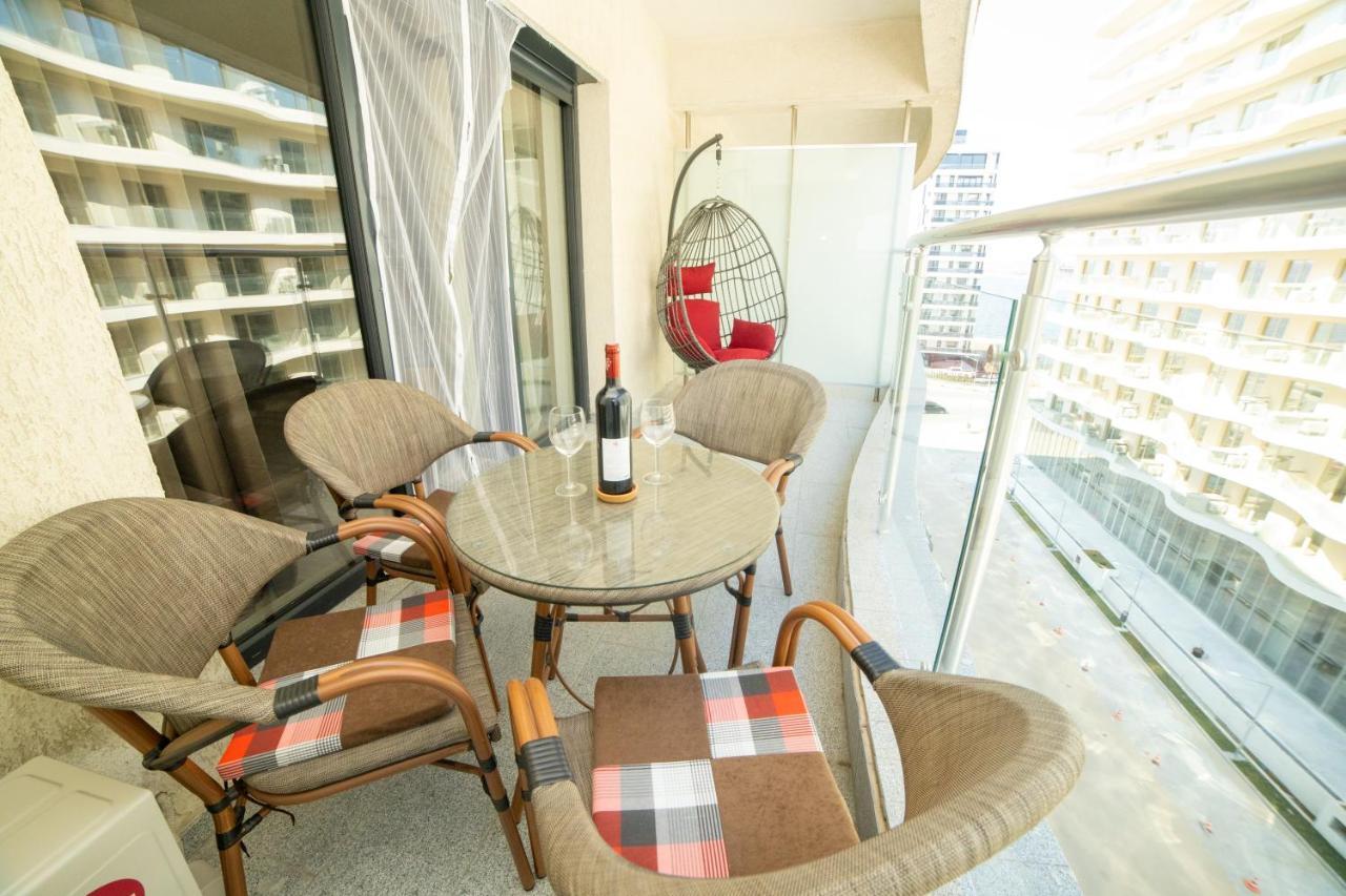 Studio 60 By The Beach Mamaia, Free Parking Casa Del Mar Exterior photo
