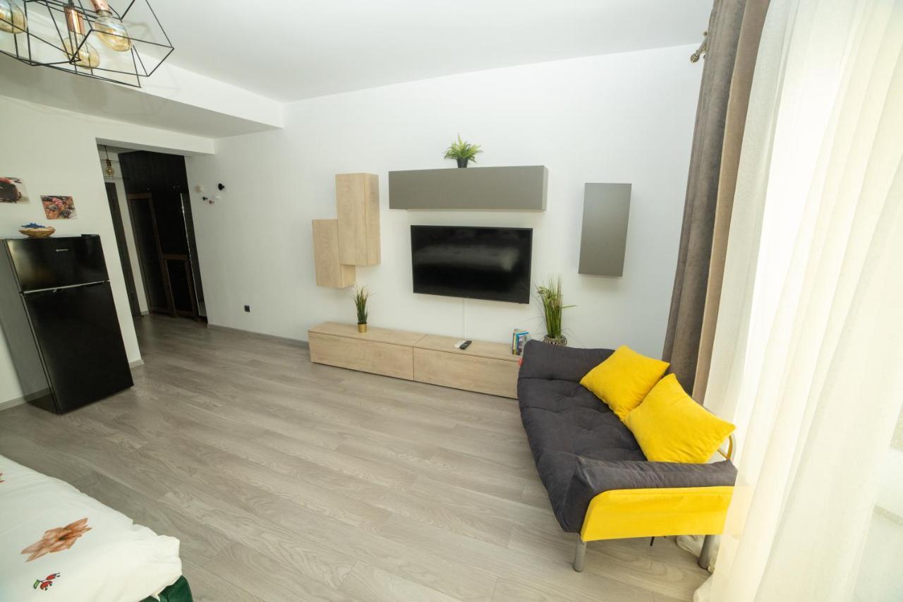 Studio 60 By The Beach Mamaia, Free Parking Casa Del Mar Exterior photo